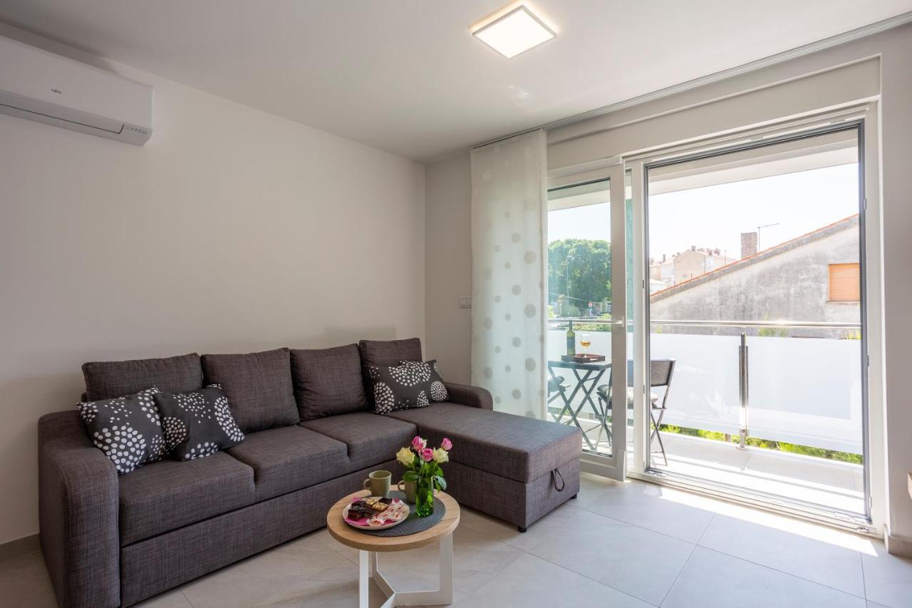 City Apartments Silver Pula Extérieur photo