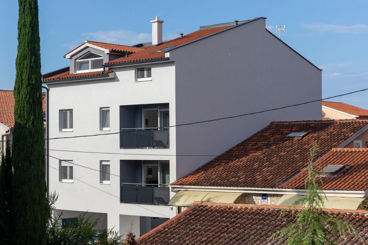 City Apartments Silver Pula Extérieur photo